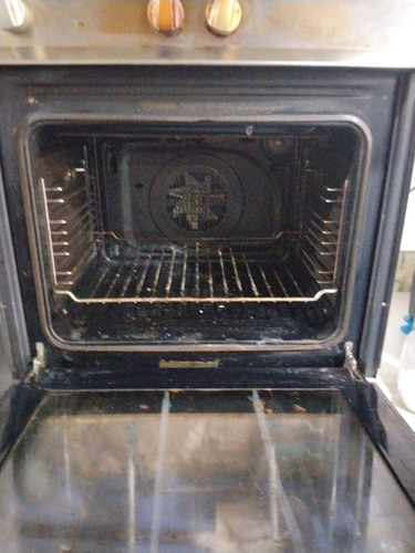 Horno Eléctrico Tekia, Caliente Pero Poco.