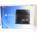 Sony Playstation 4 500gb Standard Color  Negro + 3 Juegos 