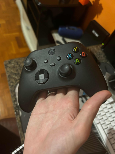 Controle Xbox Series X Semi Novo 4 Meses De Uso