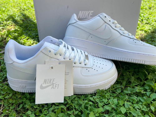 Air Force One Low 1'07