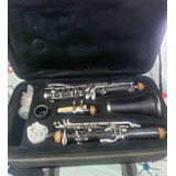 Clarinete Century Semi Nuevo