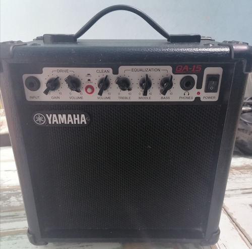 Amplificador Para Guitarra Yamaha Series Ga-15  