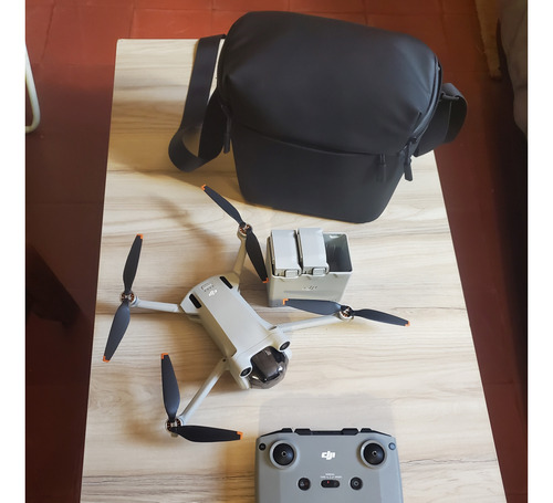 Oferta Dron Dji Mini 3 Pro Con 3 Baterías Y Micro Sd 64 Gb