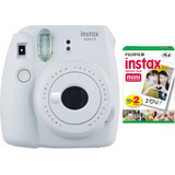 Cámara Fujifilm Instax Mini 9, Blanco Ahumado, Con Paquete D