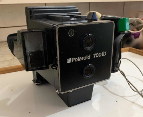 Polaroid 700 Id