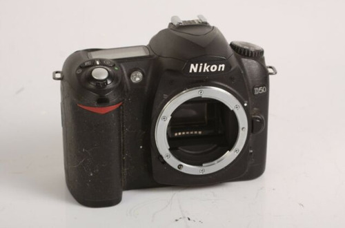 Nikon D50  Cámara Digital Con Detallle 