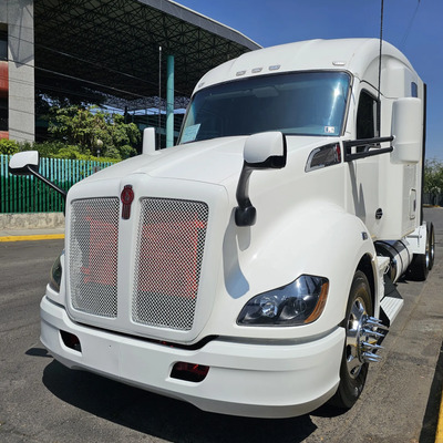 Tractocamion Kenworth T680 Man 2018