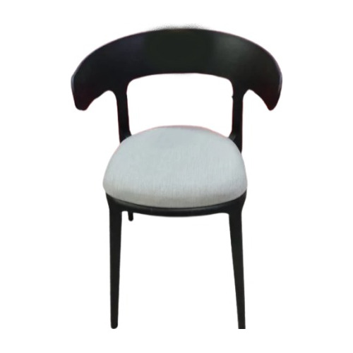 Silla Luna Con Tapizado Mascardi Plastica Negra - Córdoba