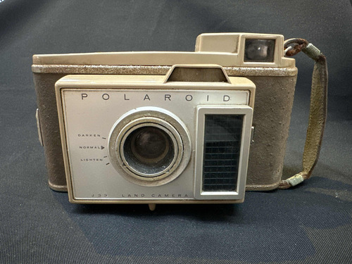 Máquina Fotográfica Polaroide J33 Land Camera