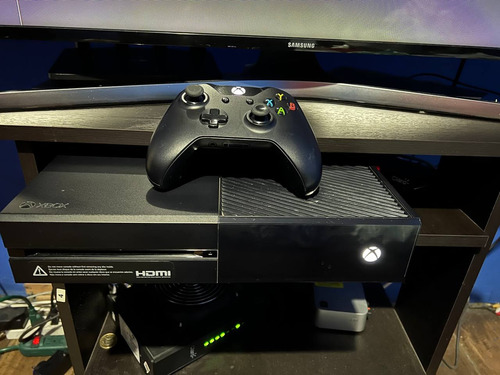 Xbox One Fat 500gb + 5 Juegos De Regalo + 1 Control