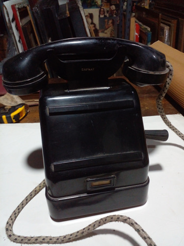 Telefono Negro De Baquelita Con Magneto Unico Sin Discador
