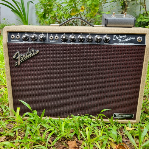 Fender Tone Master Deluxe Reverb Blonde 22w. 