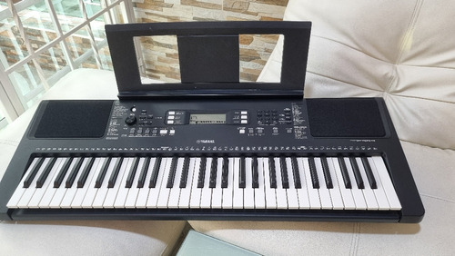 Piano Yamaha Psr-e363 Kit Completo (cargador, Soporte,atril)