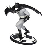 Dc Collectibles Batman Blanco Y Negro Batman Por Carmin