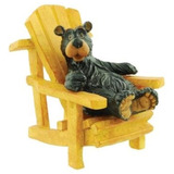 Willie Bear Descansando En La Silla Adirondack