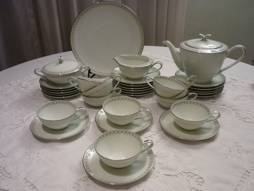 Juego De Té En Porcelana Noritake Modelo   Tudor 