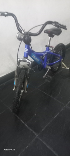 Bicicleta Olmo De Aluminio Rodado 16 Color Azul Con Rueditas