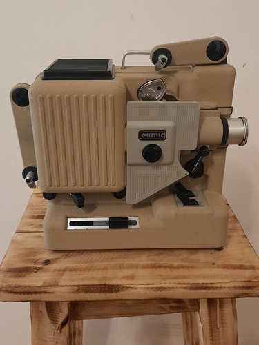 Proyector Eumig P8 Automatic