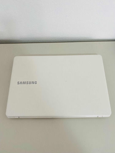 Notebook Samsung Core I3 4gb De Ram - Tela De 15.6 Polegadas