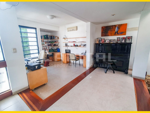 Casa Semiamoblada Con Piscina En Alquiler En Condominio Barrio Norte - Imagen 4