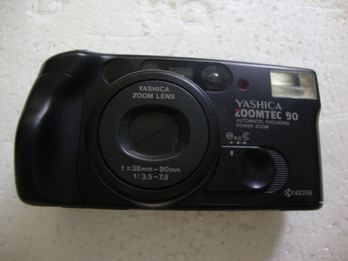 Máquina Analógica Yashica Zoontec 90 . (leia O Texto)