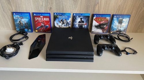 Sony Playstation 4 Pro 1tb - 2 Controles + 6 Jogos