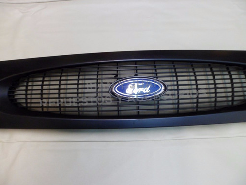 Parrilla Ford Fiesta 96/99 O Courier Nueva Con Logo Foto 3