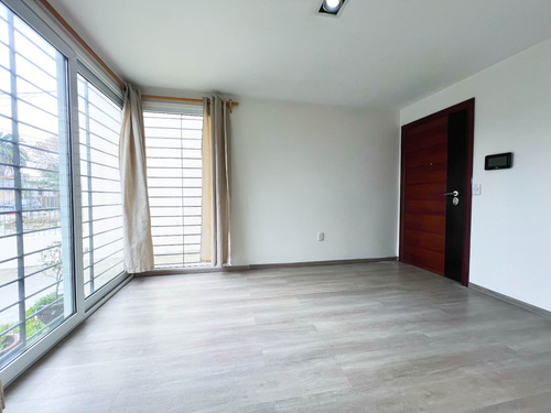 Venta Casa 2 Dormitorios Parque Batlle Con Cochera