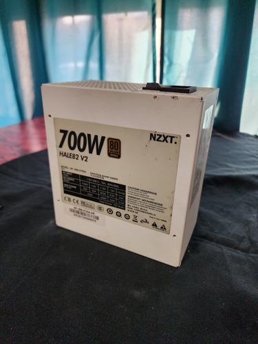 Fuente Modular Nzxt 700w (a Reparar)