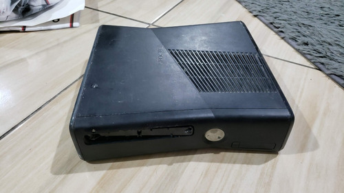 Xbox 360 Slim Só Om Aparelho Sem Nada. Funcionando, Mas A Gaveta Não Abre! D1