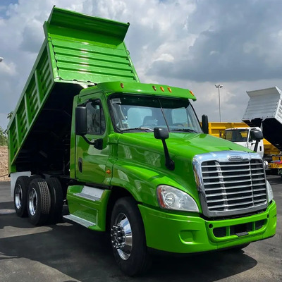 Freightliner Cascadia Volteo De 14 Mts Verde Motor Cummins