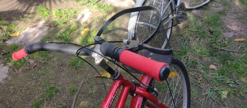 Bicicleta Paseo -color Rojo-rodado 26- Impecable! Canasto!