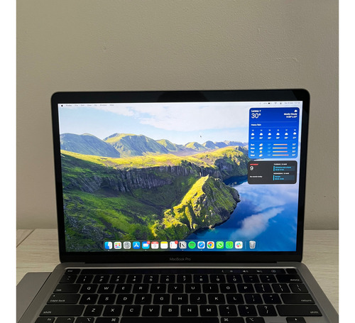 Macbook Pro 13'' Apple M1 Chip 8gb Ram 256gb Ssd Prateado