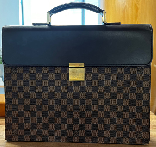 Portafolio Louis Vuitton En Buenísimas Condiciones. 