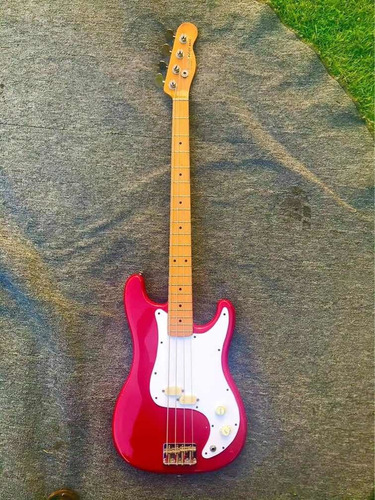 Fender Bullet Bass Usa !