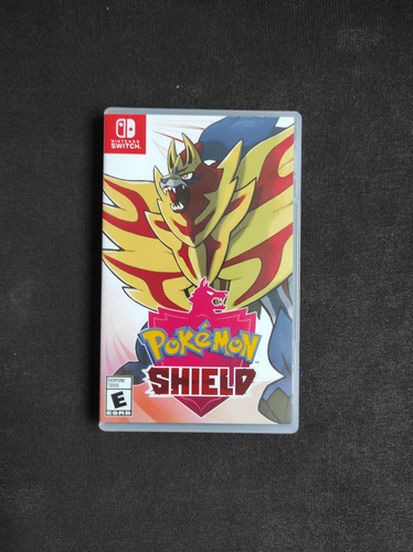 Pokémon Shield - Nintendo Switch - Seminovo 