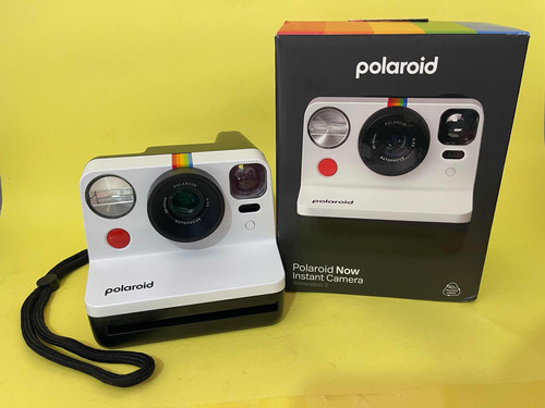 Polaroid Now + 10 Filmes