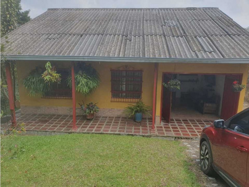 Vendo Finca En El Peñol Con Vista 6.200 Mts Ch - Imagen 3