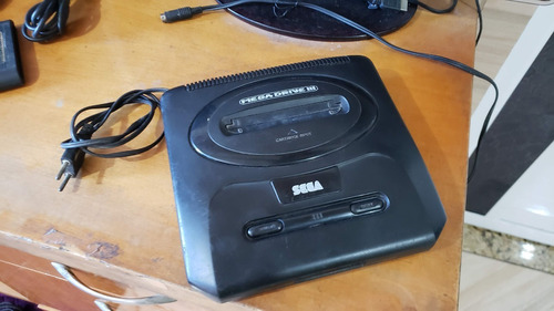 Mega Drive 3 Sem Entrada Pra Sega Cd Só O Console Sem Nada E Com Cabo Av Sem Som E Rf Som Chiando