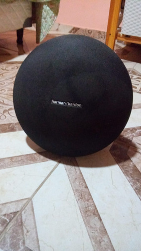 Parlante Harman Kardon Onyx Studio 4 Portátil Con Bluetooth 