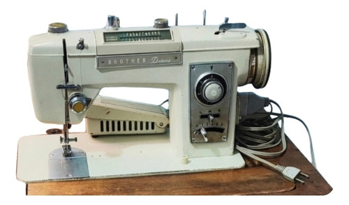 Maquina De Coser Brother Deluxe Excelente Estado Funcional 