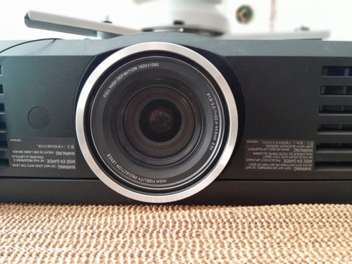 Proyector Panasonic Pt-ae4000u