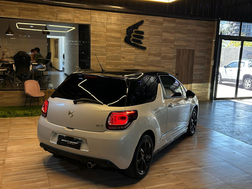 car gallery
