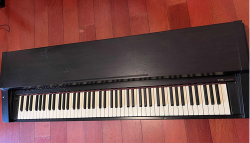 Piano Eléctrico Roland Hp1300e Usado