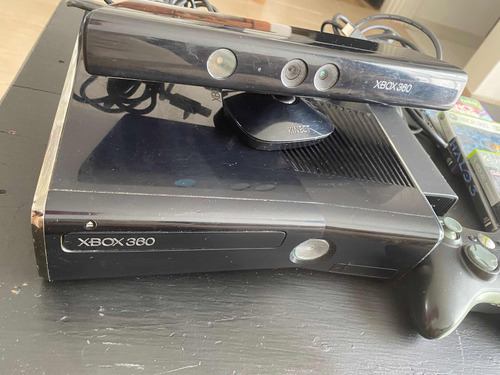 Xbox 360 Slim Con Kinect, Dos Controles Y Juegos