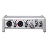 Interfaz De Audio Tascam Series 102i