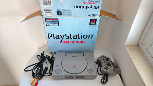 Playstation 1 Fat Americano Na Caixa Travado Scph-9001 94010