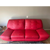 Love Seat Vinipiel Rojo 1.93 (ancho) X 93 (prof) X 86 (alto)