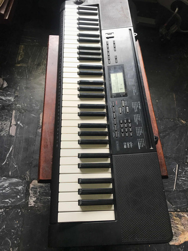 Piano Casio Ctk-3200