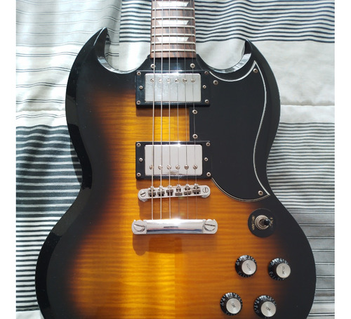 Epi Phone Sg G-400 Deluxe Flamed Top